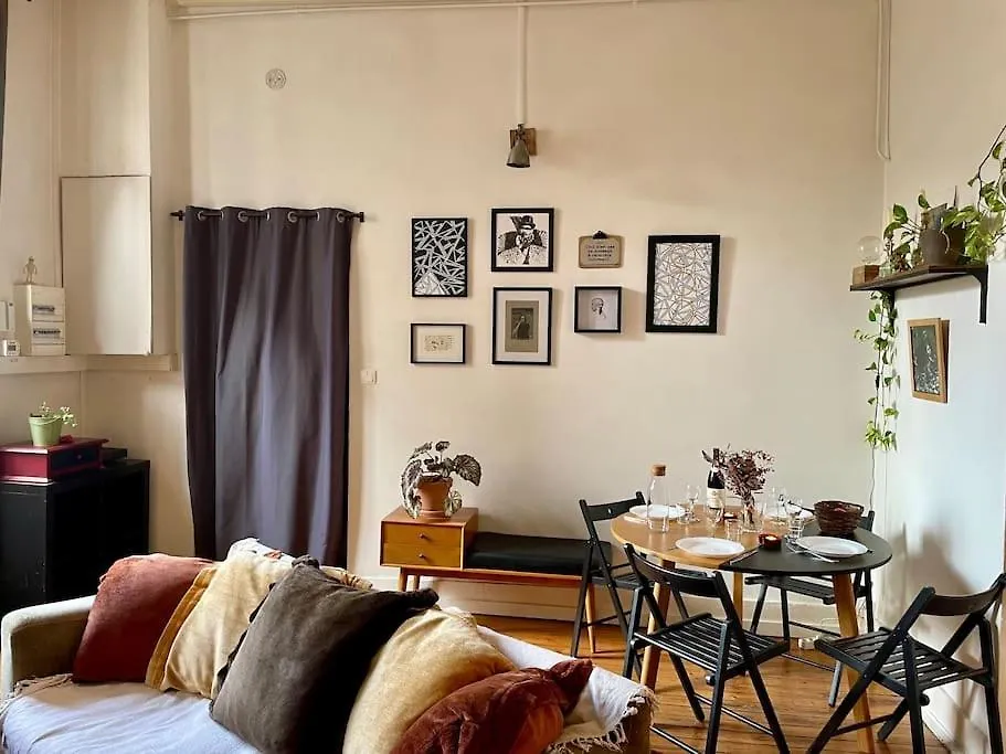 Petit Cine Croix-Roussien Apartment Lyon